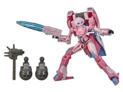 Hasbro Transformers: Bumblebee Cyberverse Adventures Deluxe Arcee Action Figure (BAF Maccadam)