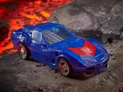 Hasbro Transformers Generations War For Cybertron: Kingdom Deluxe Tracks Action Figure WFC-K26 -Hasbro Sale Shop 5010993782222d