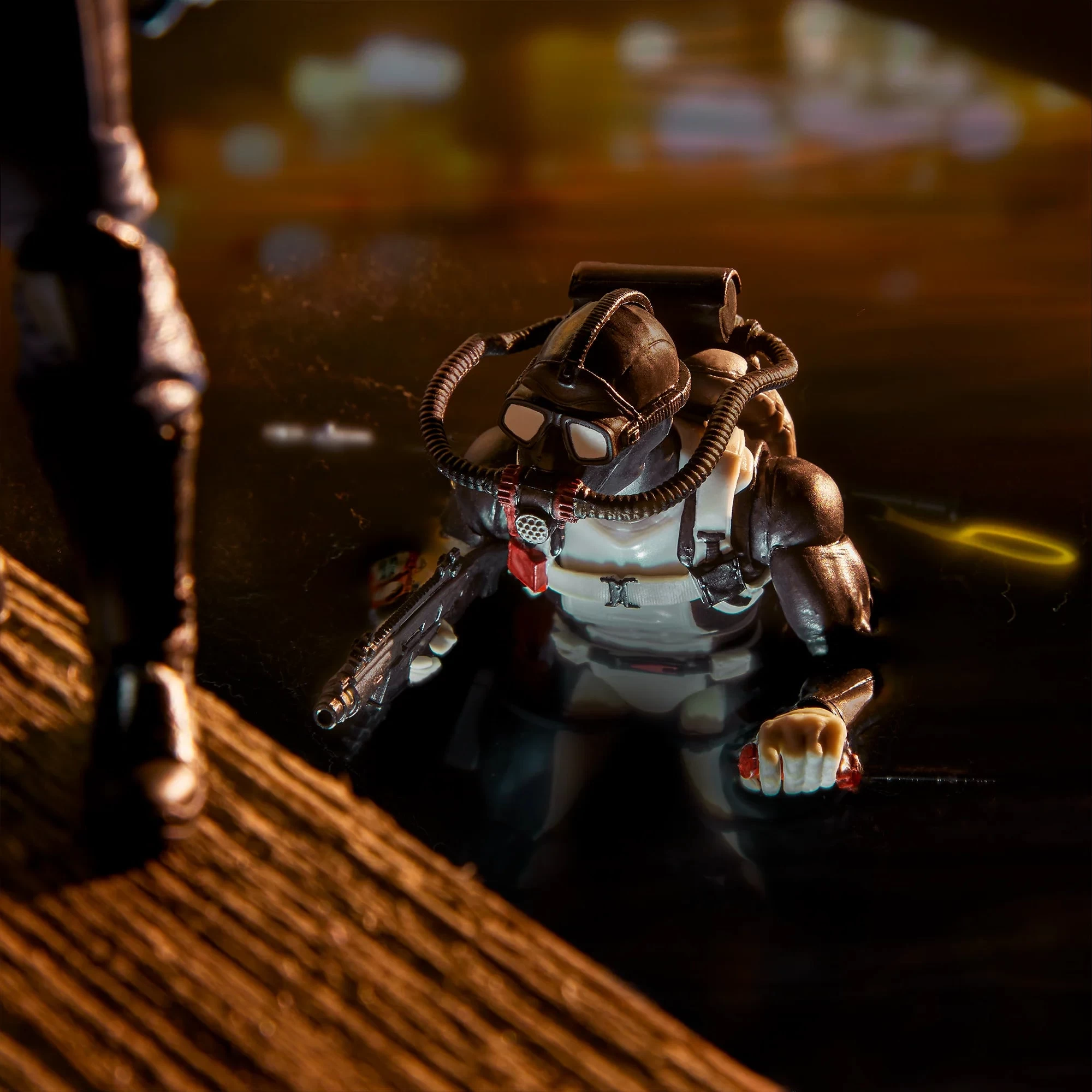 Hasbro G.I. Joe Classified Series Edward "Torpedo" Leialoha Action Figure 4 Hasbro G.I. Joe Classified Series Edward "Torpedo" Leialoha Action Figure - Image 3