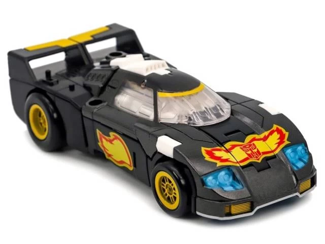 Hasbro Transformers Power Of The Prime Select Deluxe Exclusive Ricochet Stepper Action Figure 3 Hasbro Transformers Power Of The Prime Select Deluxe Exclusive Ricochet Stepper Action Figure