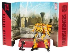 Hasbro Transformers Generations Studio Series #74 Deluxe Bumblebee And Sam Action Figure -Hasbro Sale Shop 630509991082e